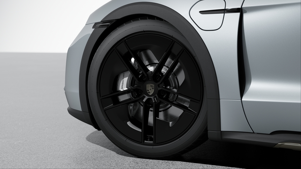 Wheels painted in Black (high-gloss)