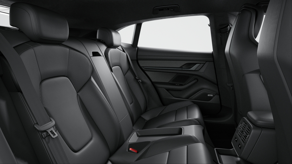 Individual sport rear seats