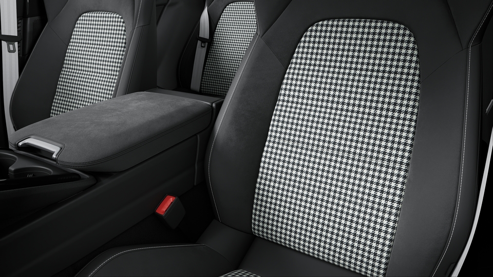 Leather-Free Interior in Black with Pepita Seat Centers