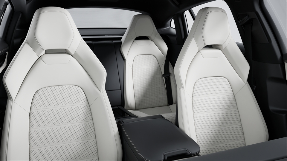 Two-tone leather interior in Black and Kalahari Grey, smooth-finish leather