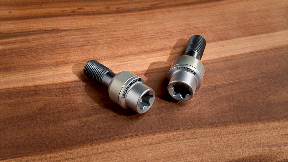 Titanium wheel bolts