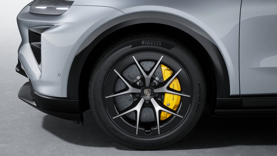 Porsche Ceramic Composite Brake (PCCB), zavorne čeljusti rumene barve