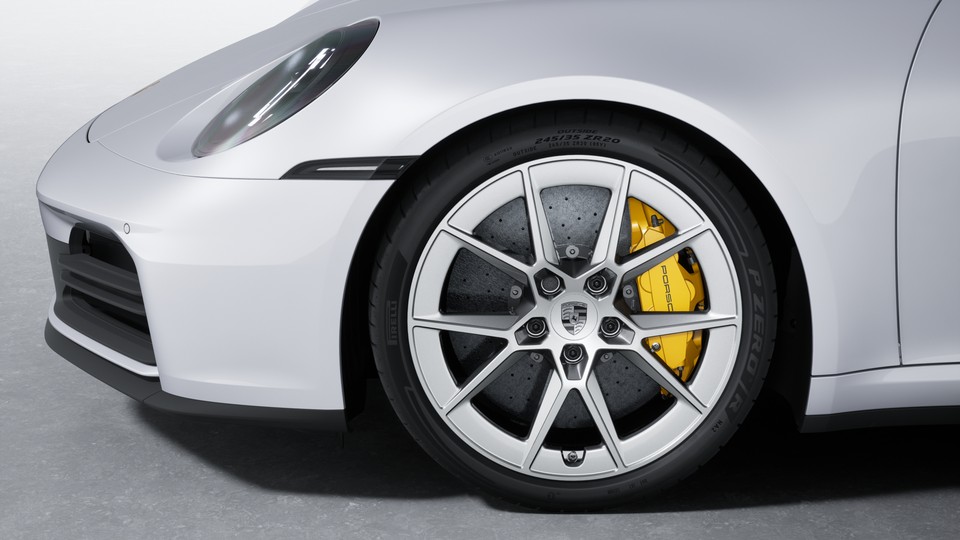 Porsche Ceramic Composite Brake (PCCB), étriers de frein peints en Jaune