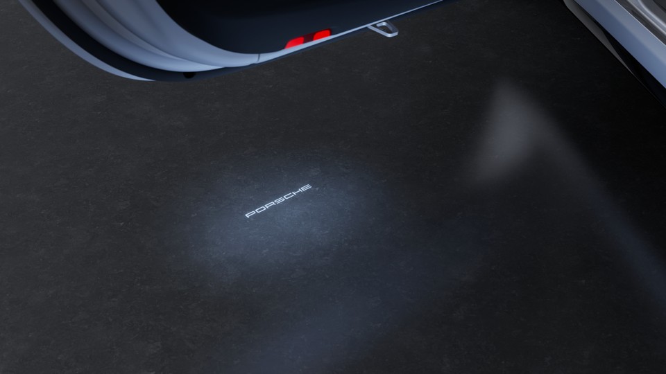 Luces de cortesía LED en las puertas con el logotipo «PORSCHE»