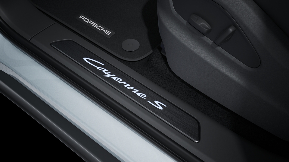  Door-Sill Guards in Black Brushed Aluminum, Illuminated i.c.w. Inner Door-Sill Guards in Leather