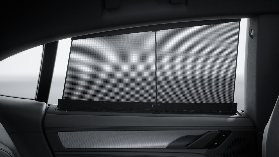 Electric roll-up sunblind for rear side windows