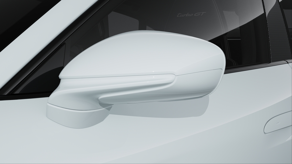 Exterior mirrors painted in exterior colour